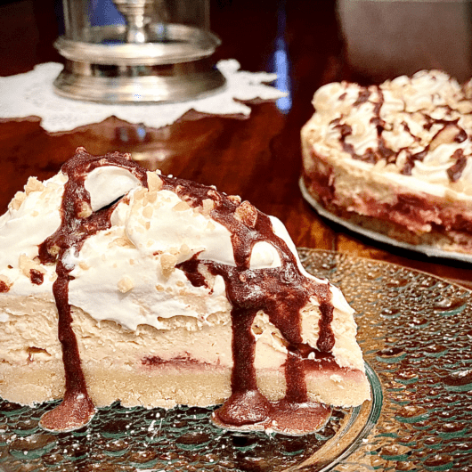 PEANUT BUTTER PIE WITH WARM CHOCOLATE SAUCE