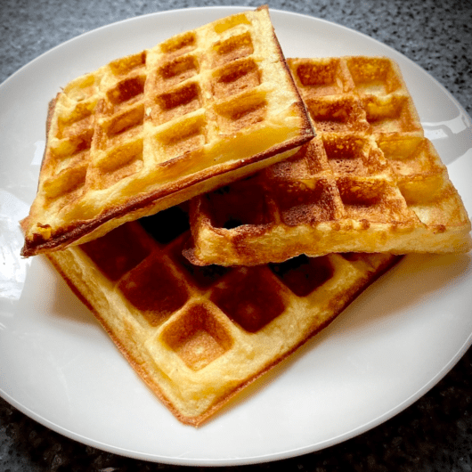 CHEESY WAFFLE-CHAFFLE'S