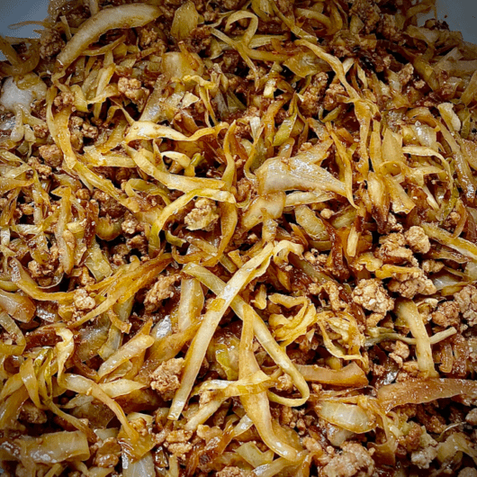 SAVOURY SHREDDED CABBAGE WITH GROUND BEEF