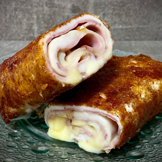 CHICKEN CORDON BLEU