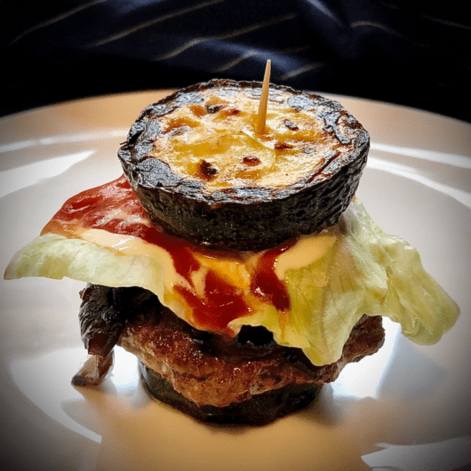 ZUCCHINI BUN HAMBURGER