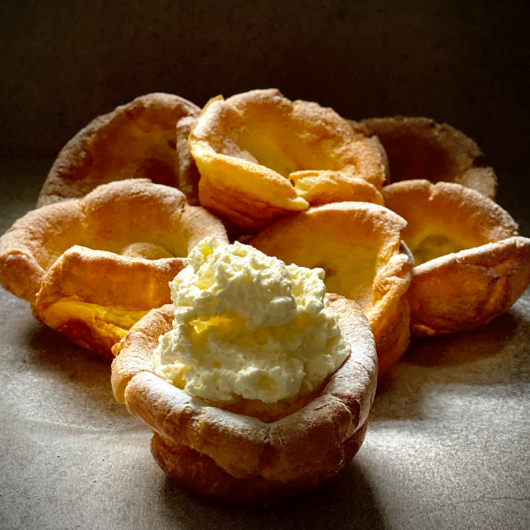 FAUX CHOUX PASTRY WITH CREAM